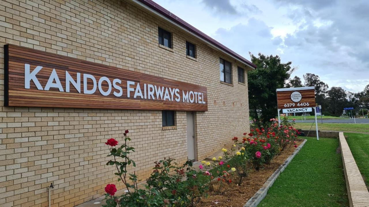 Kandos Fairways Motel Ngoại thất bức ảnh